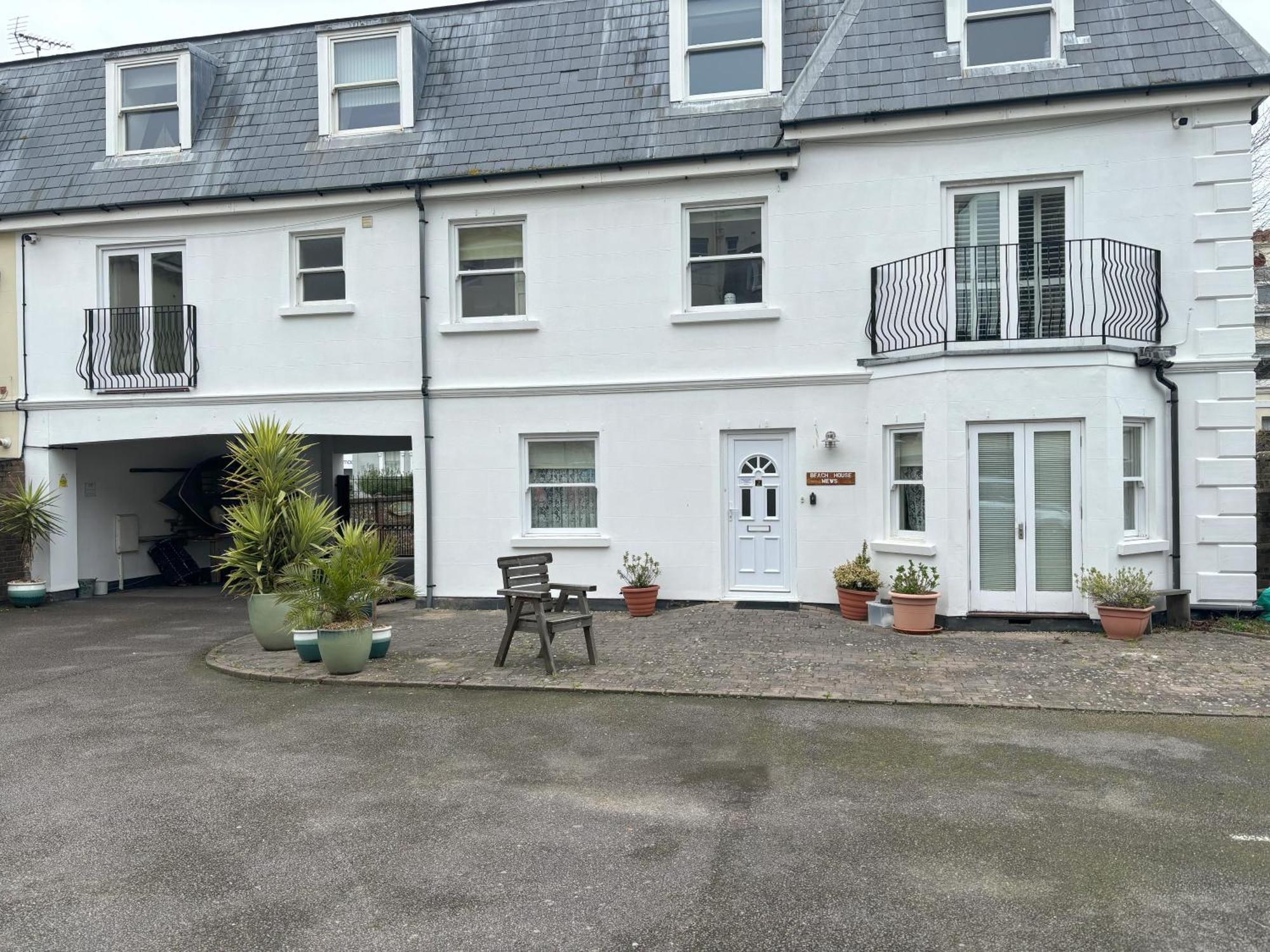 The Beach House Holiday Apartments WTA WTA Eastbourne Exterior foto